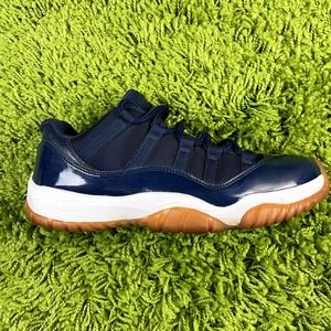 Nike Air Jordan 11 Low Retro Navy Gum Mens Size 8.5 2016 XI 528895- 105 A404
